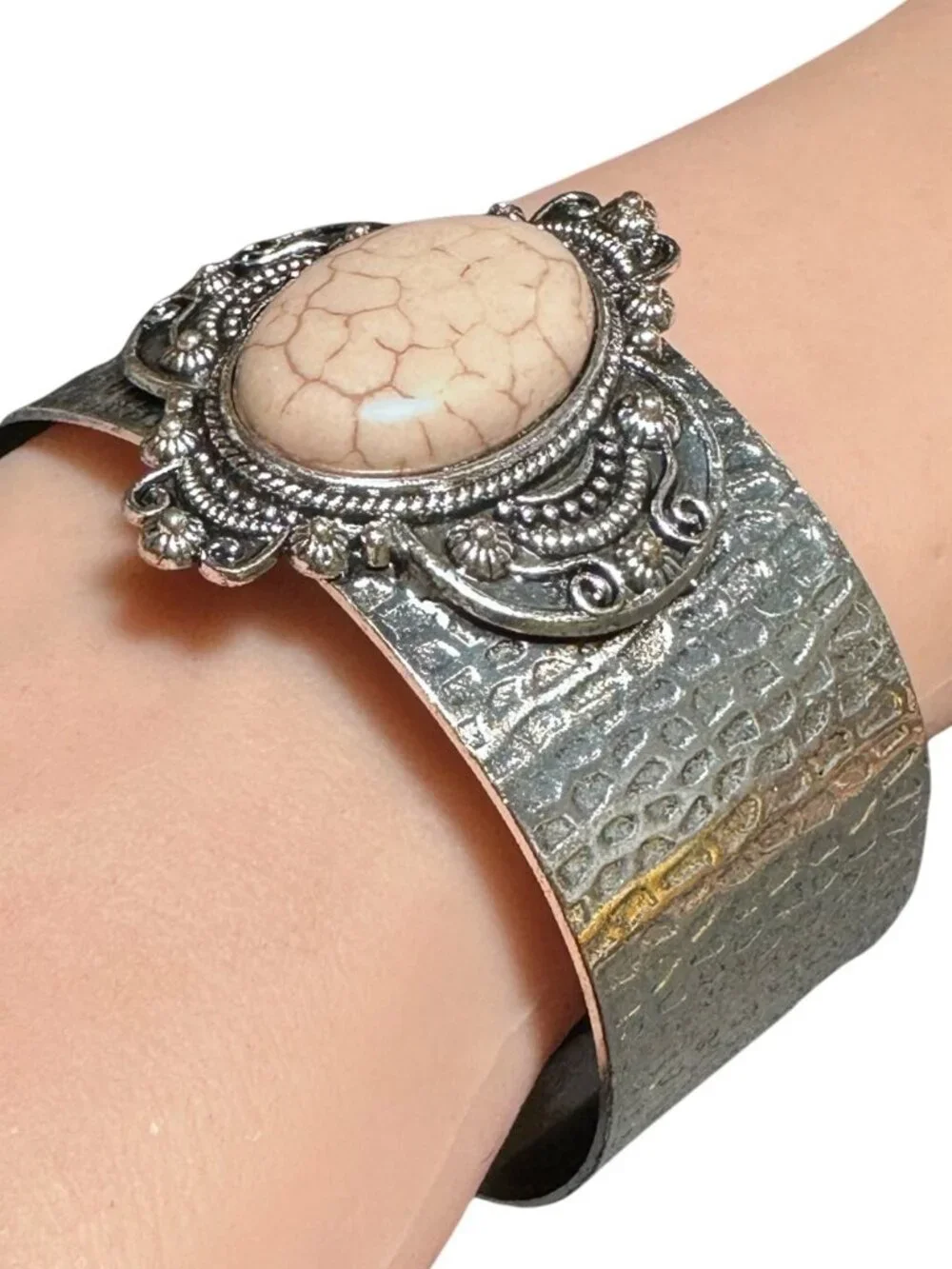 Ornate Cuff Bracelet Silver Tone Cream Stone Center Womens Costume Jewelry NWOT